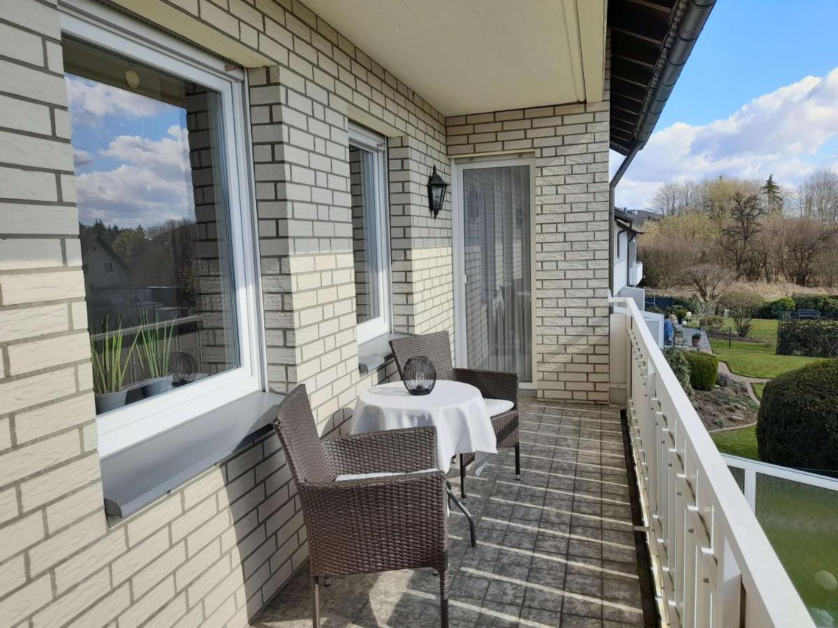 Ferienwohnung Und Gaestezimmer Iburgblick Bad Driburg Bagian luar foto